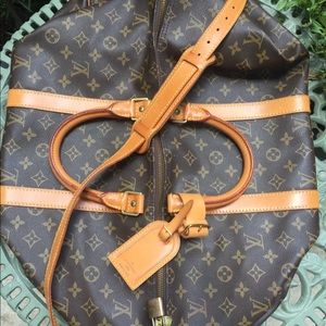 💯 Authentic Louis Vuitton Keepall Bandouliere 50